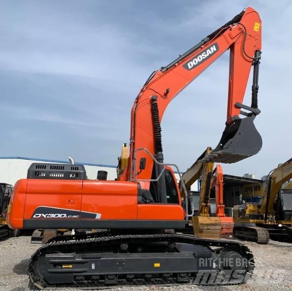 Doosan DX 300 LC-9C 대형 굴삭기 29톤 이상