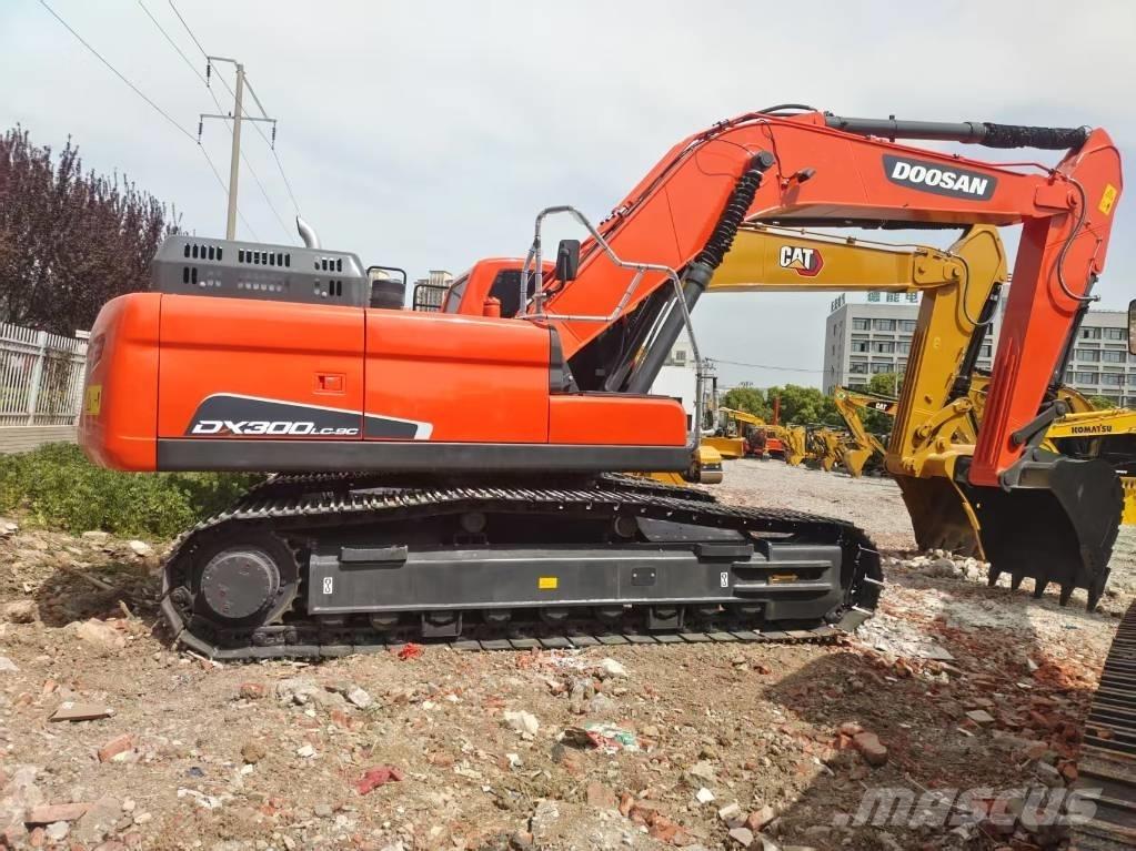 Doosan DX 300 LC-9C 대형 굴삭기 29톤 이상