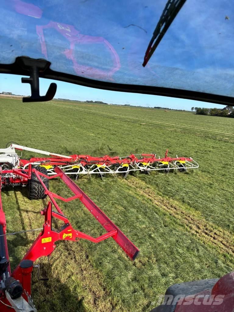 Pöttinger HIT 16-18 갈퀴 및 테더