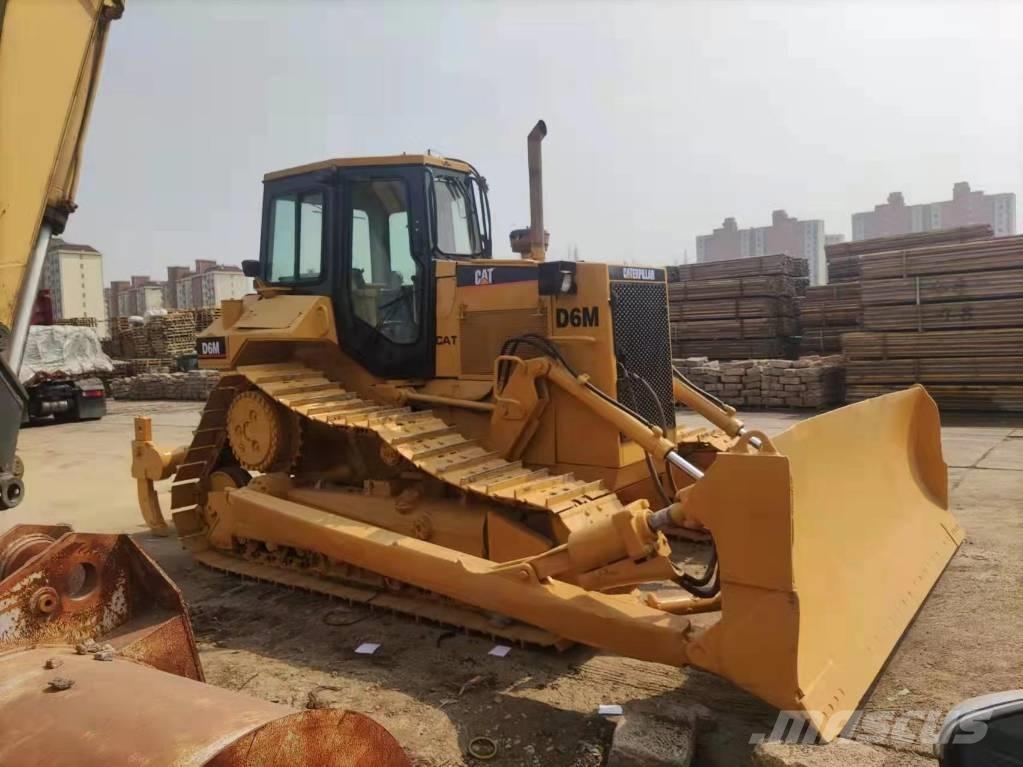 CAT D 6M 크롤러 도저
