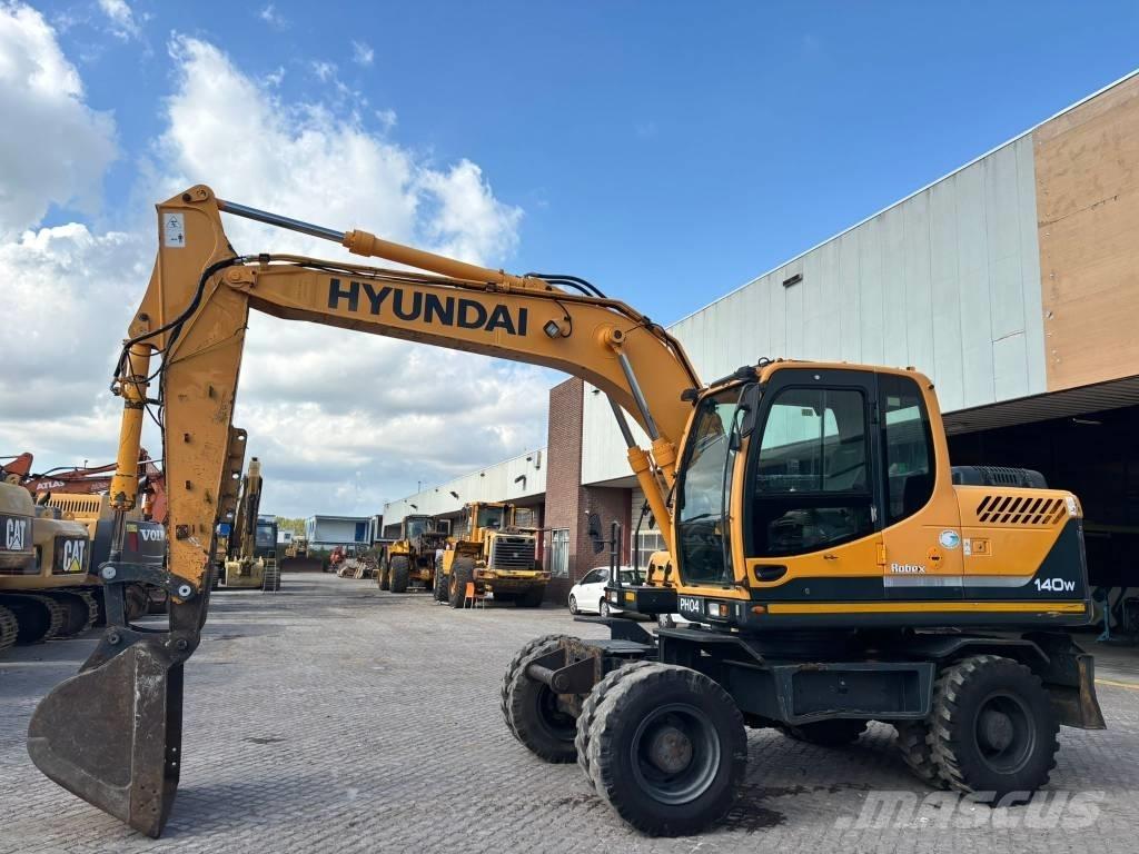 Hyundai 140W-9  휠 굴삭기