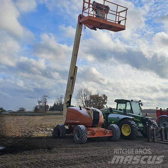 JLG 600AJ 관절형 전동이동 리프트