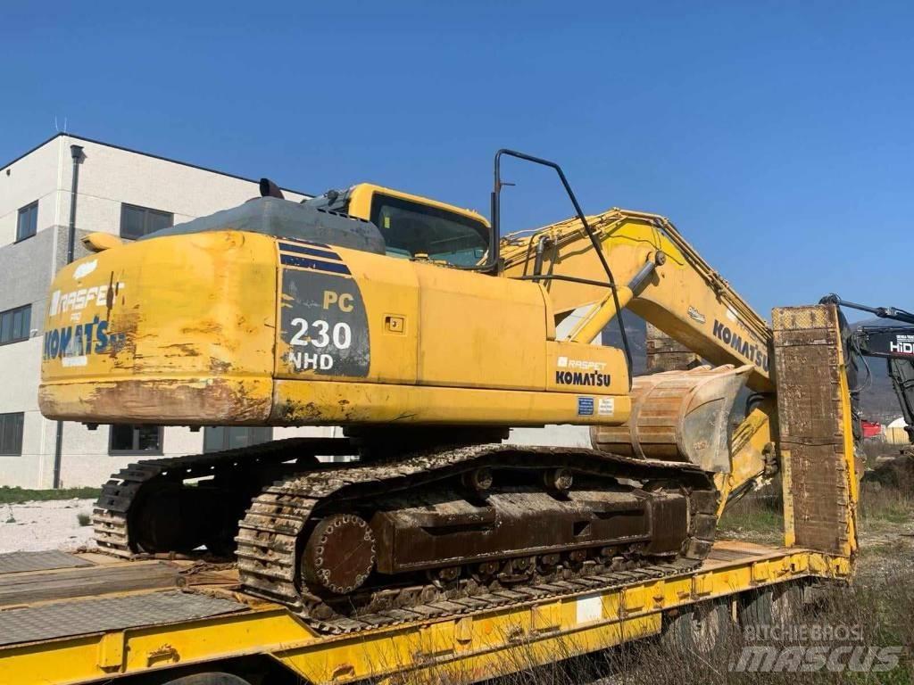 Komatsu PC 230 NHD 대형 굴삭기 29톤 이상