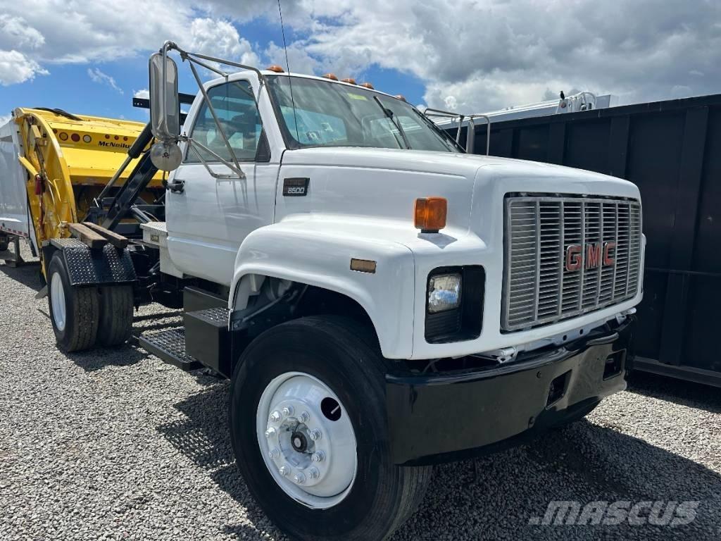 GMC C8500 폐기물 수거 트럭