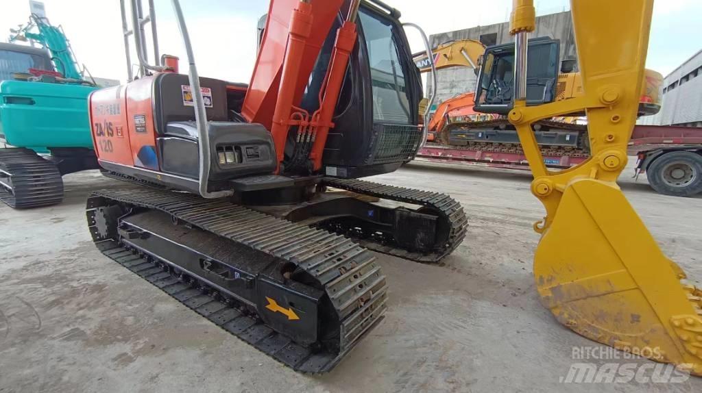 Hitachi ZX 120 대형 굴삭기 29톤 이상
