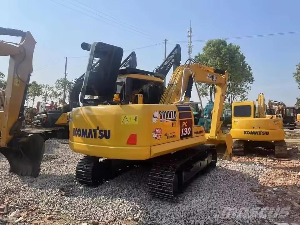 Komatsu PC 130 대형 굴삭기 29톤 이상
