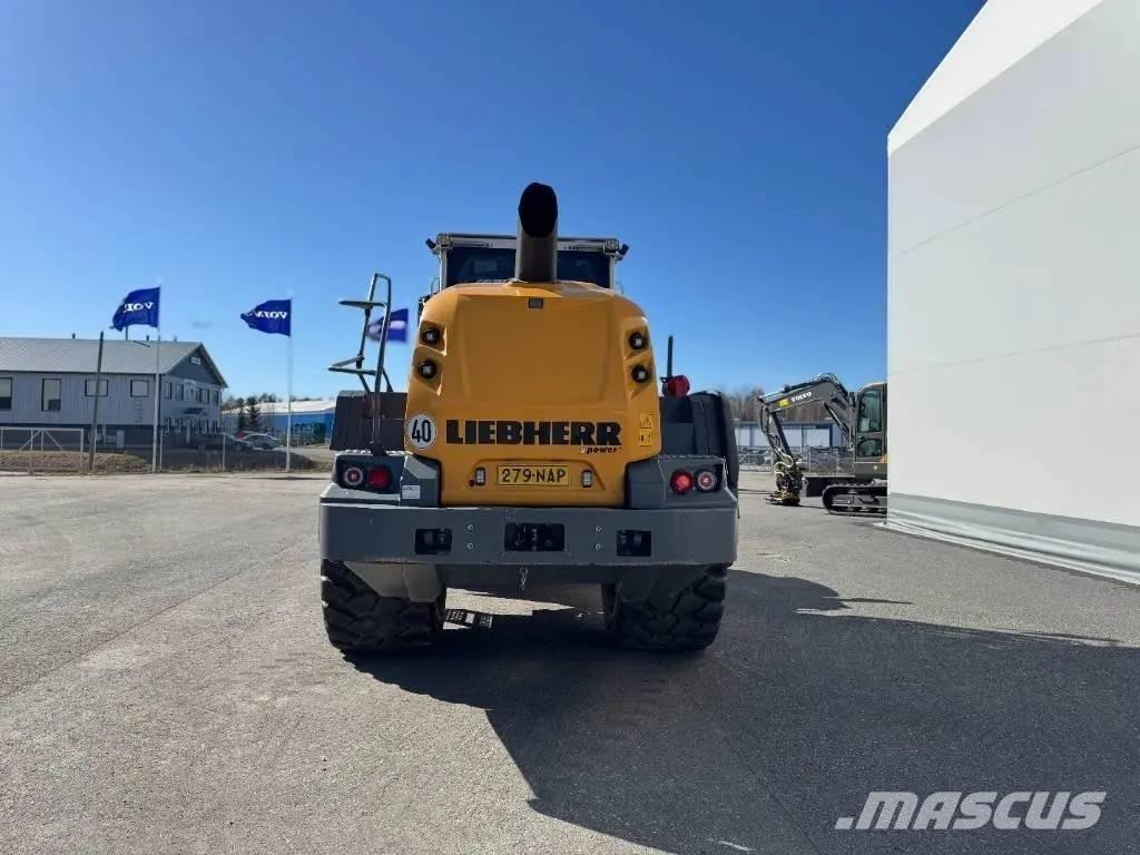 Liebherr L 556  휠로우더