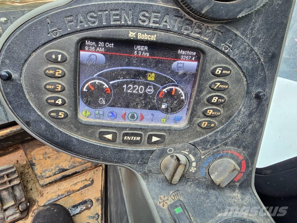 Bobcat E 55 소형 굴삭기 7톤 미만