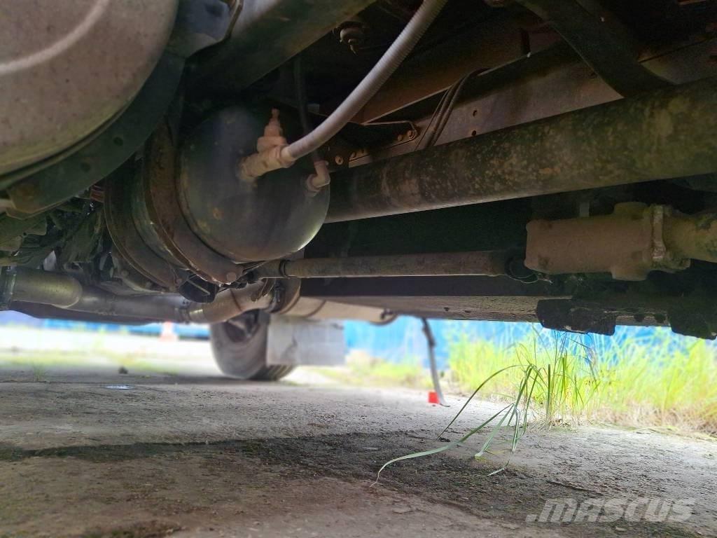  Volvo/Stokota FM/CS 탱커 트럭