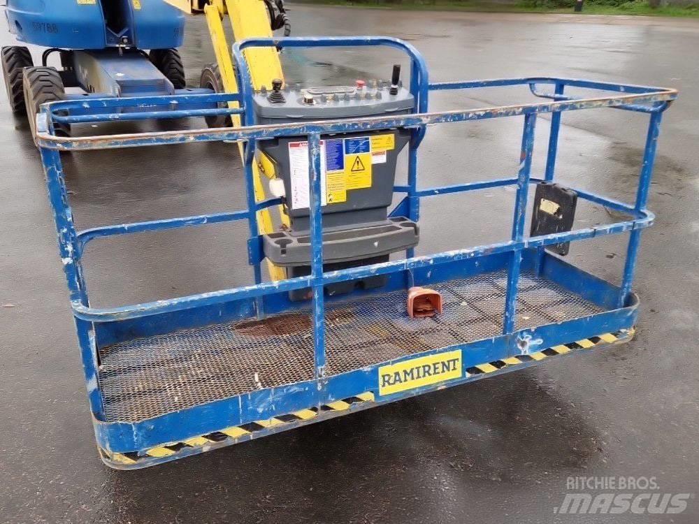 JLG 460 SJ 견인식 전동이동 리프트