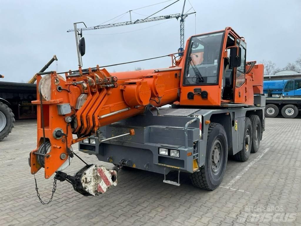 Demag AC 40-1 City A/T 크레인