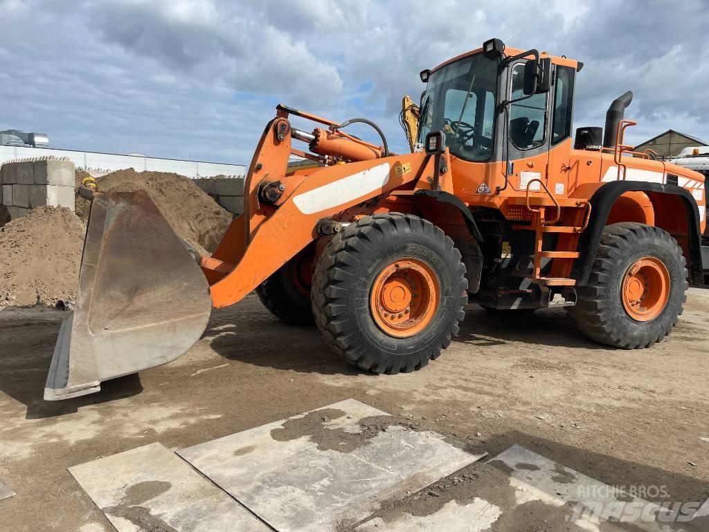 Doosan DL 350  휠로우더