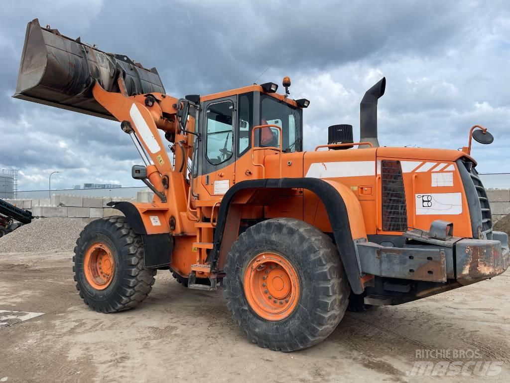 Doosan DL 350  휠로우더