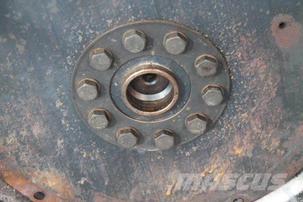 Volvo THD102KA 엔진