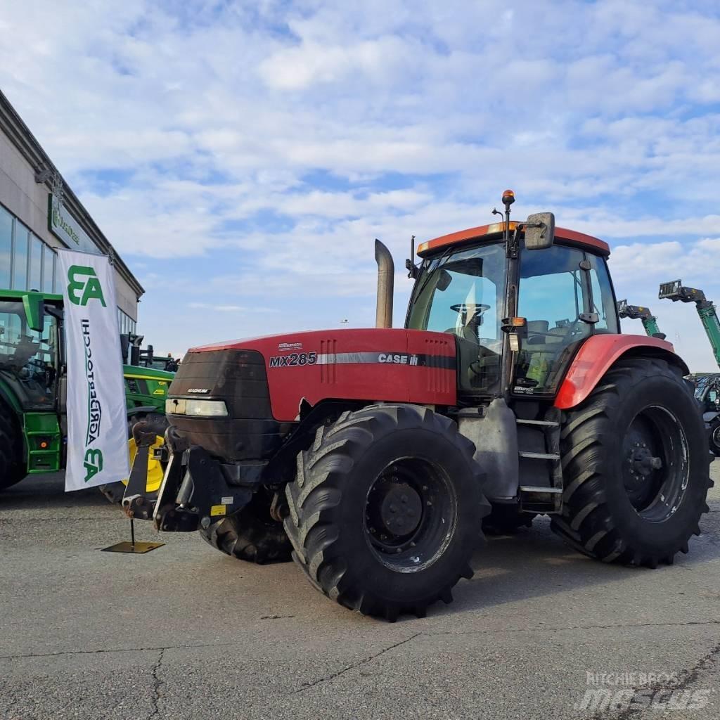 CASE MAGNUM  MX 285 트랙터