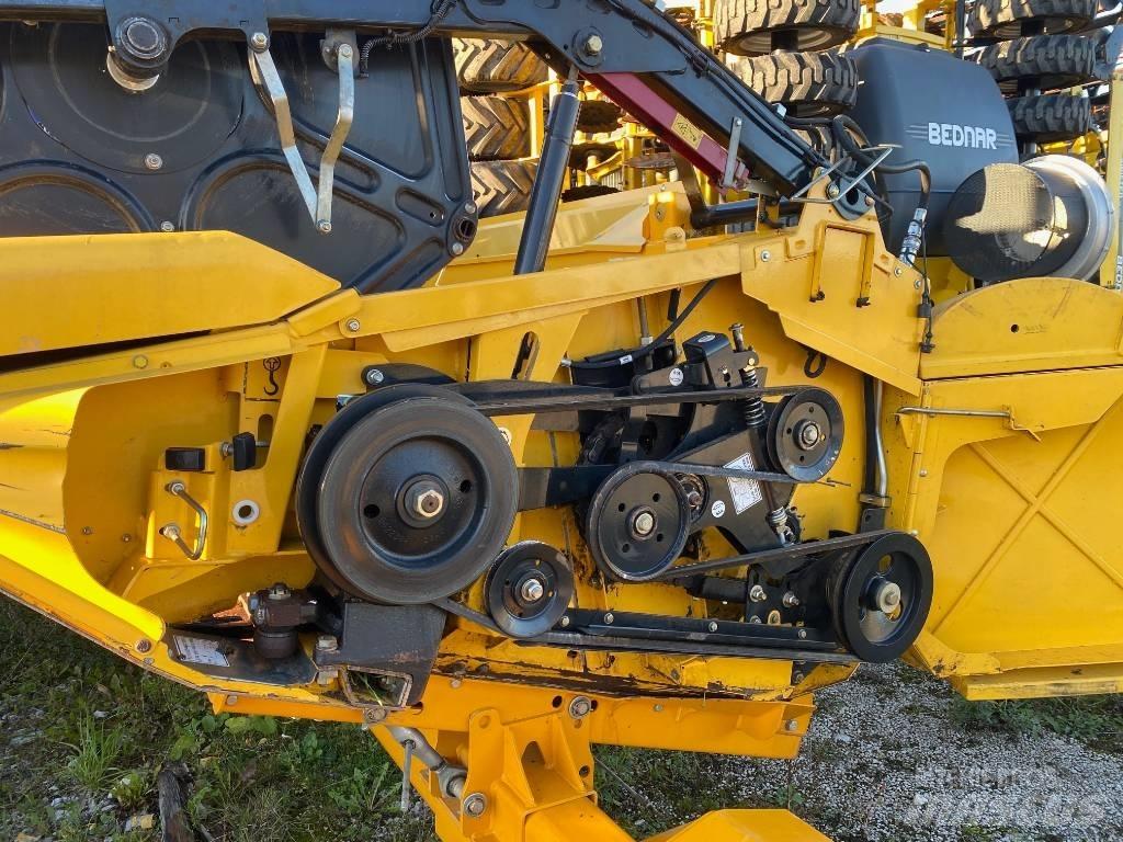 New Holland CX 8.90 콤바인 수확기