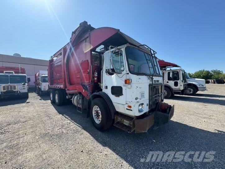 Autocar Front Loader 폐기물 수거 트럭
