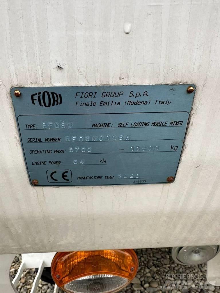 Fiori DB260 콘크리트 믹서트럭