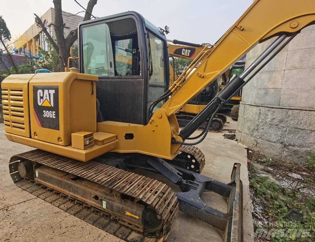 CAT 306 E 소형 굴삭기 7톤 미만