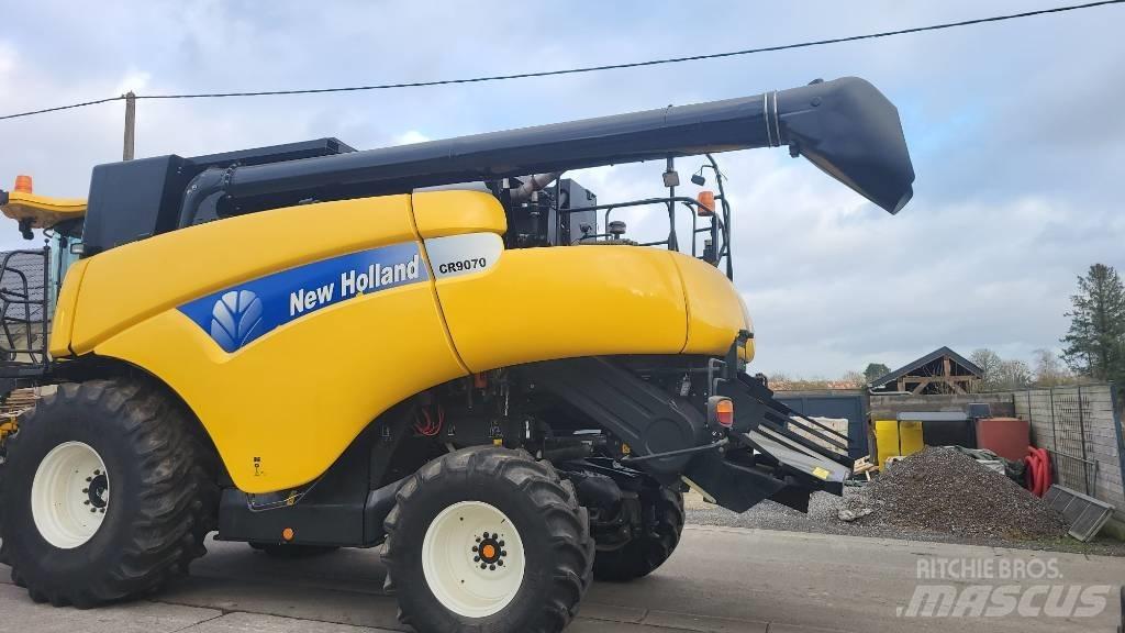 New Holland CR9070 콤바인 수확기
