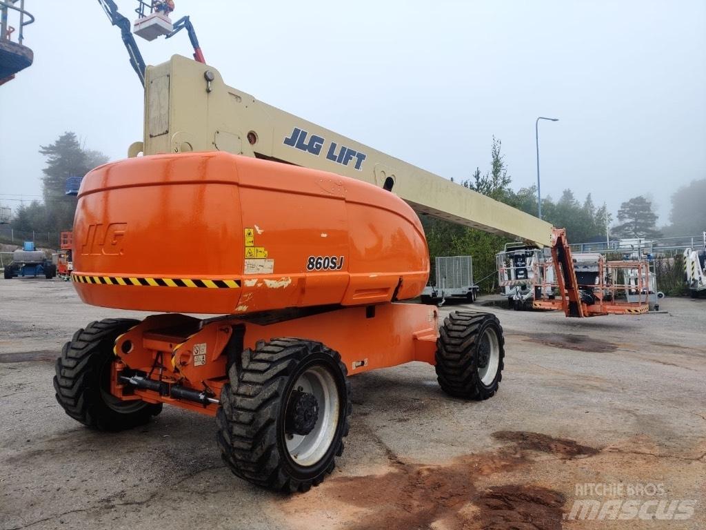 JLG 860 SJ 견인식 전동이동 리프트
