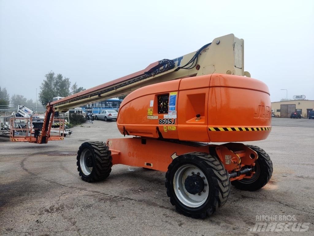 JLG 860 SJ 견인식 전동이동 리프트