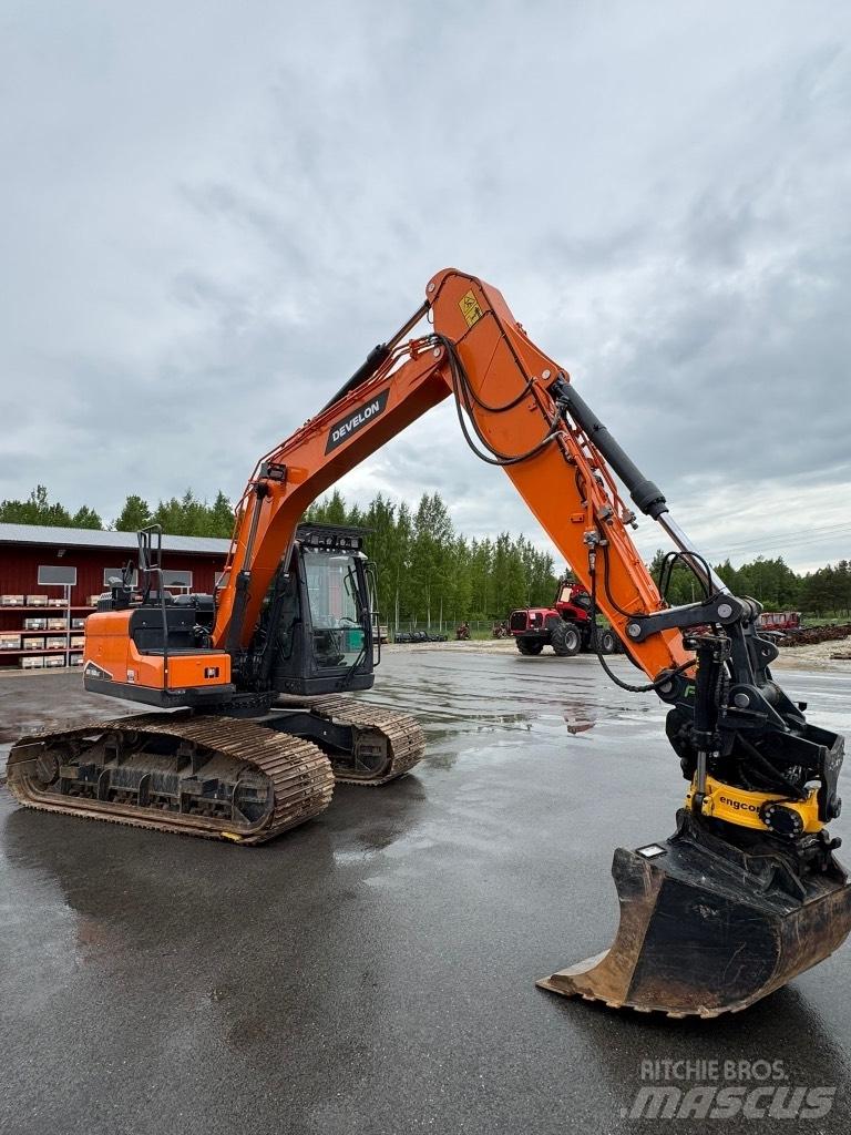 Develon DX 160 LC-7 대형 굴삭기 29톤 이상