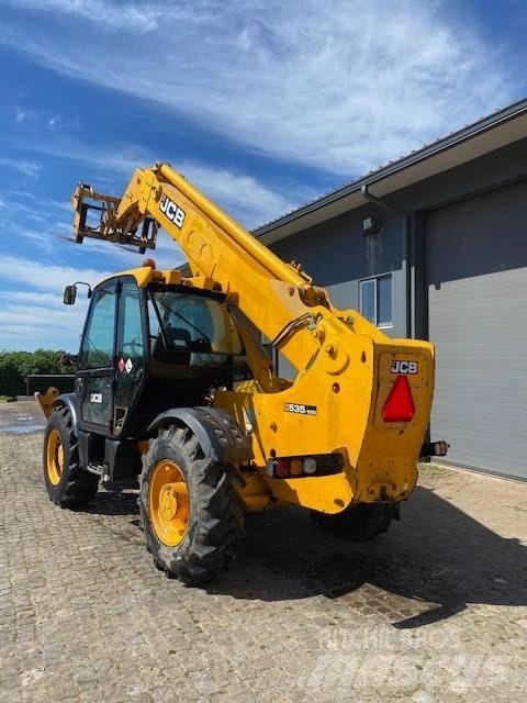 JCB 535-125 텔러 핸들러
