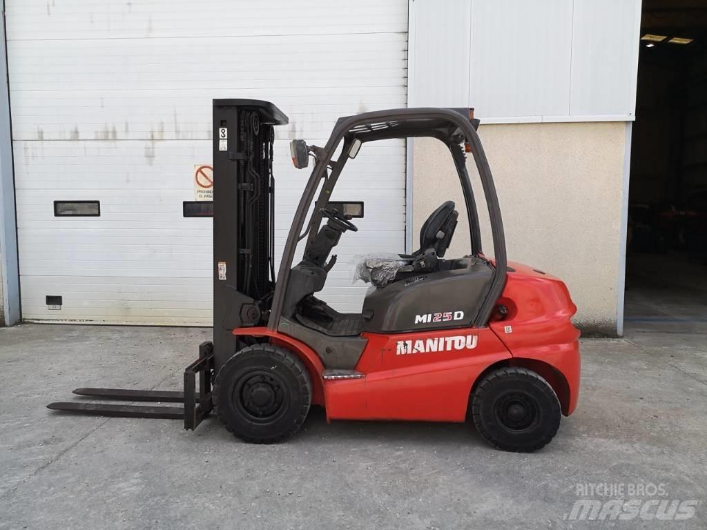 Manitou MI25D LPG 지게차