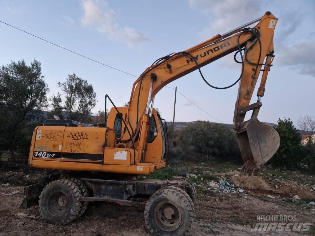 Hyundai 140W-7  휠 굴삭기
