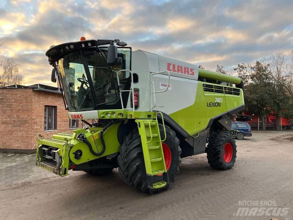 CLAAS 740 콤바인 수확기