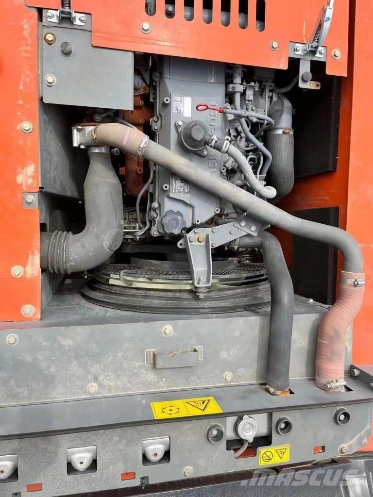 Hitachi ZX 240-3 대형 굴삭기 29톤 이상