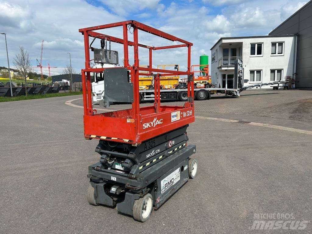 SkyJack SJ III 3219 가위형 리프트