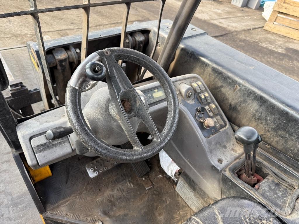 JCB Teletruk 30 D 텔러 핸들러