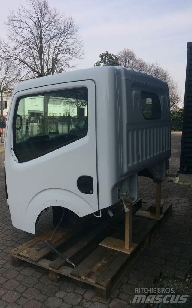 Renault Maxity 캐빈 및 인테리어