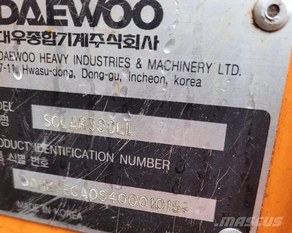 Daewoo Solar 300 LL 굴삭기