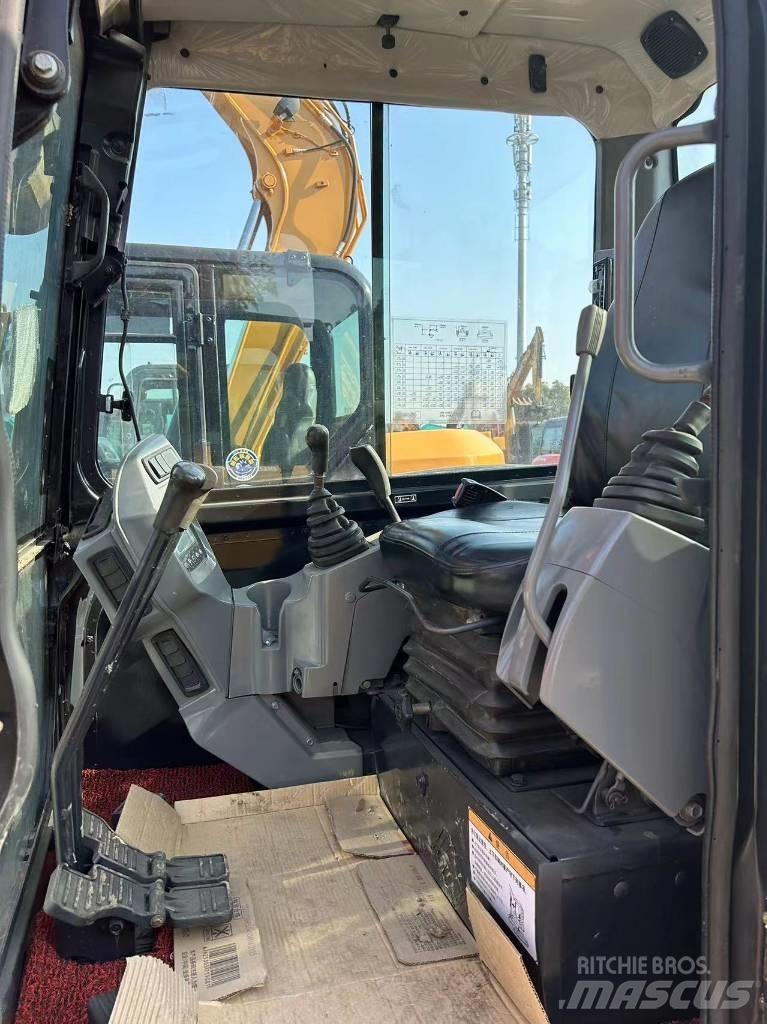 Kubota KX 165 중형굴삭기 7톤-28톤