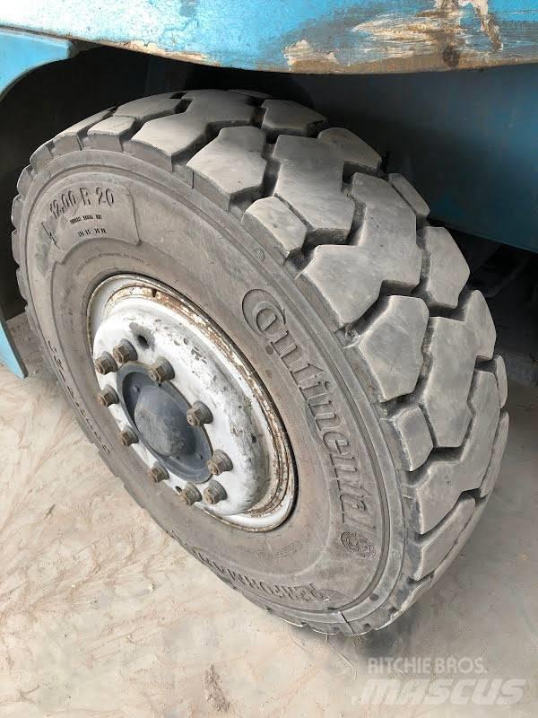 SMV SL 12-600 A 디젤 지게차
