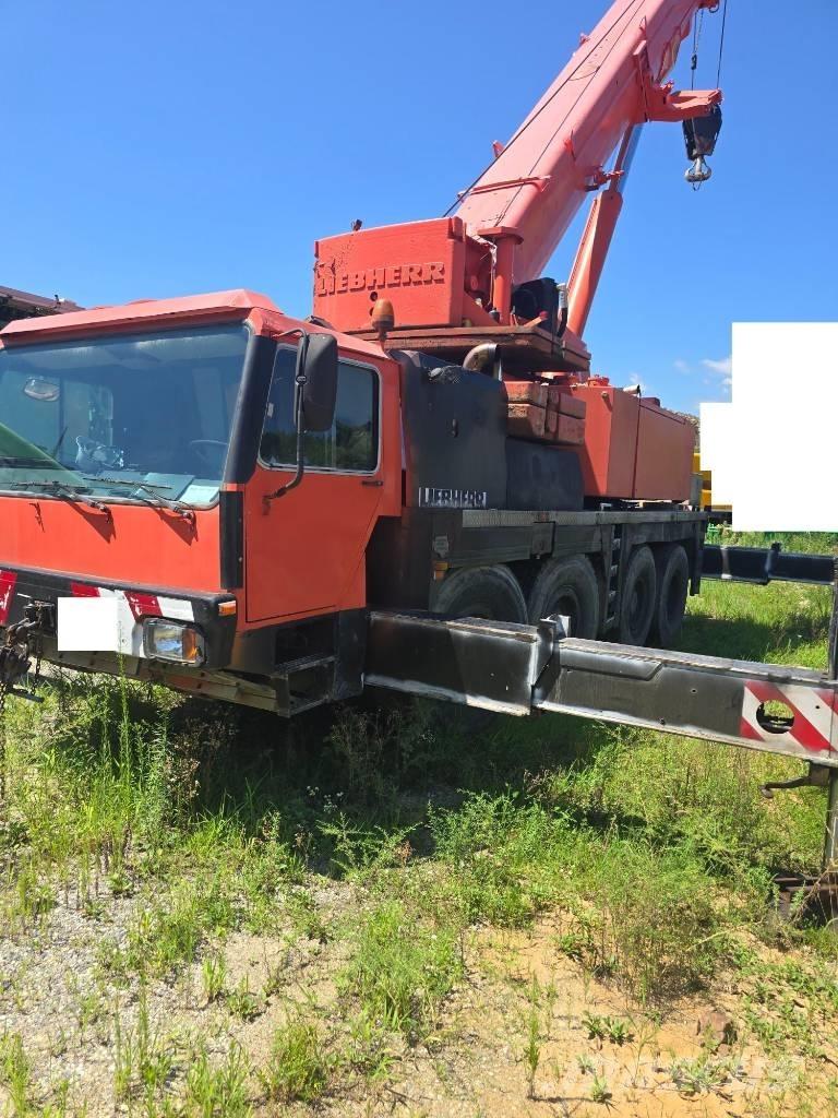 Liebherr LTM 1090-2 A/T 크레인