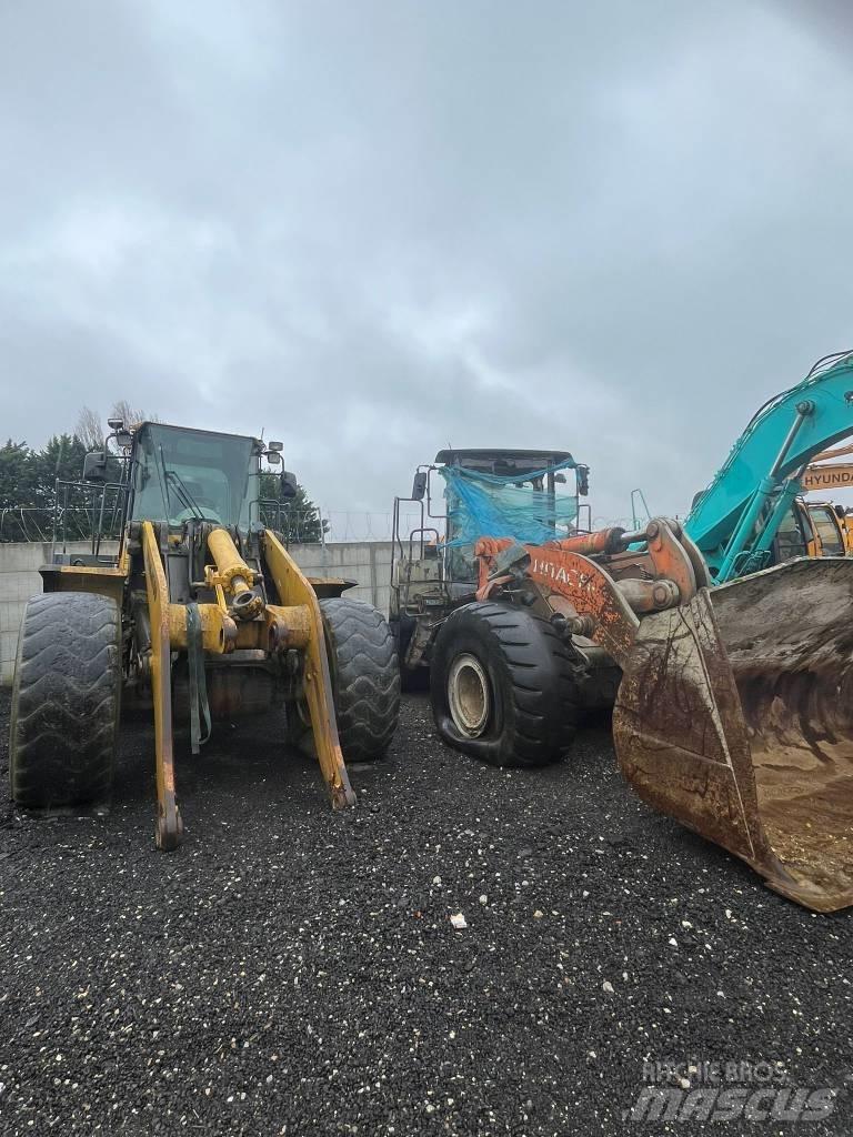 Hitachi ZW 310  휠로우더