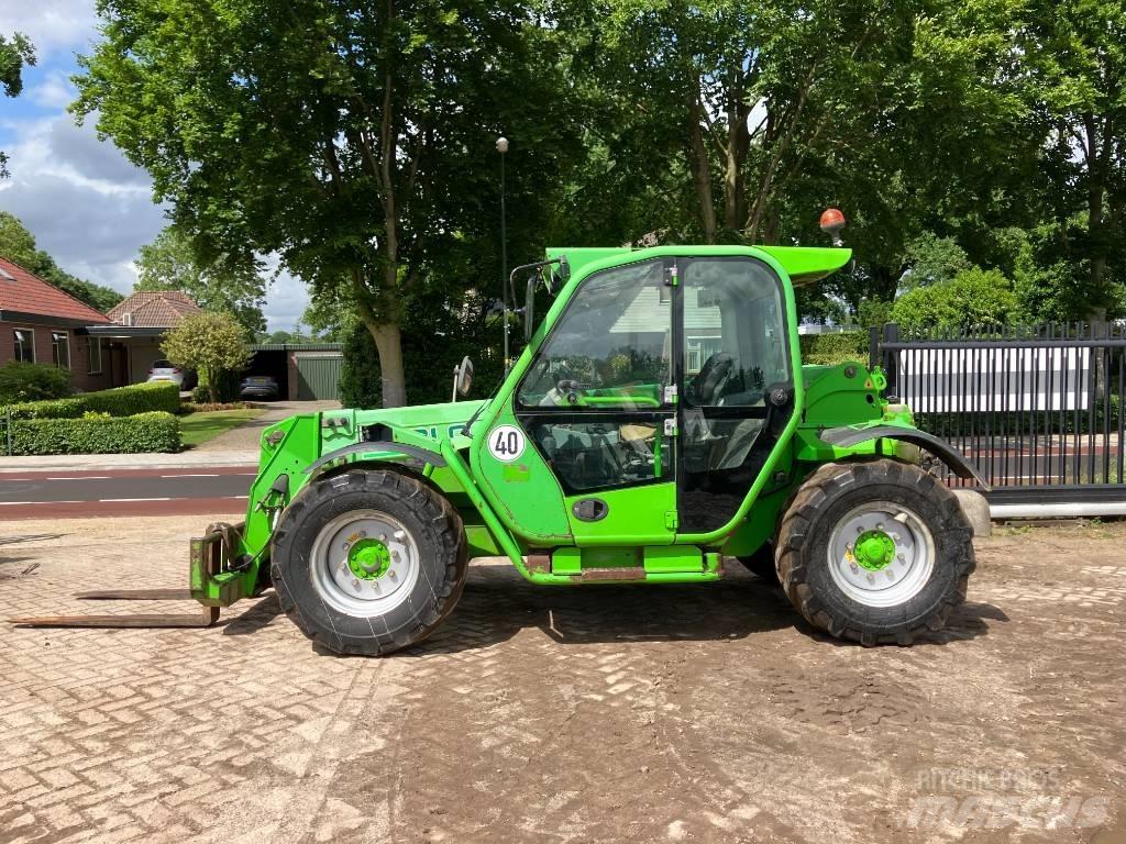 Merlo P 32.6 텔러 핸들러