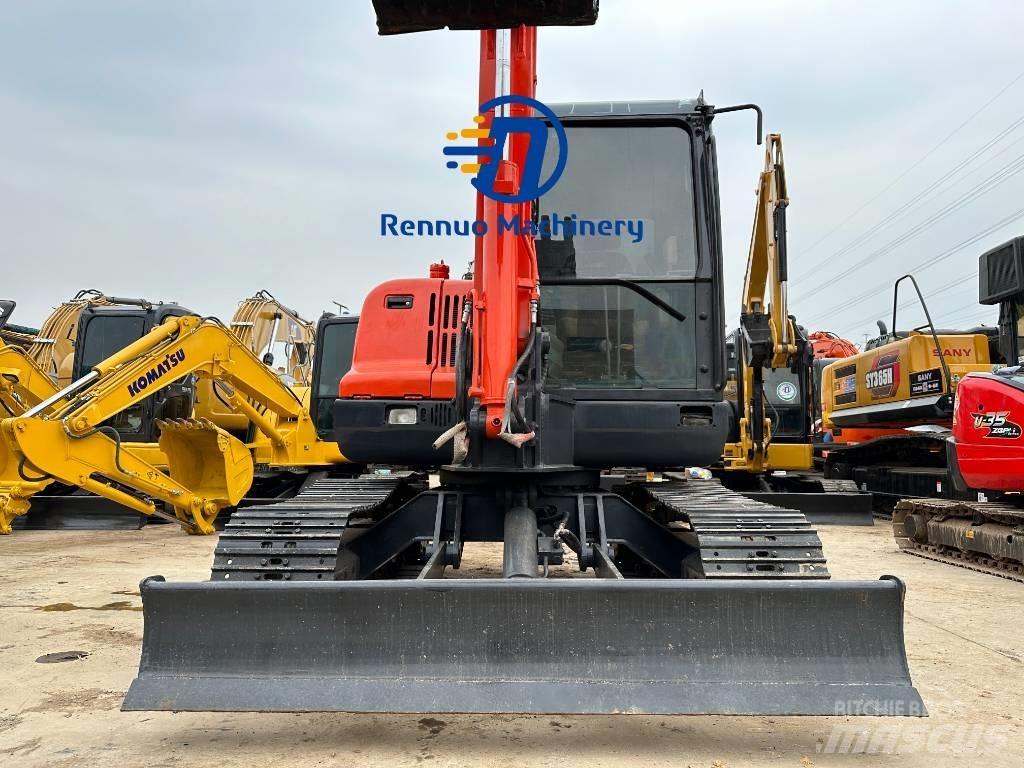Doosan DX 60 소형 굴삭기 7톤 미만
