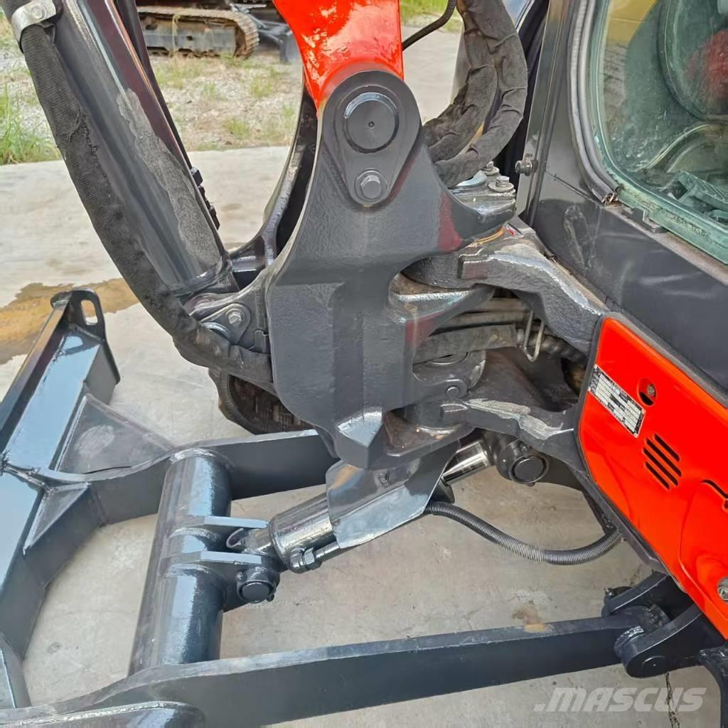 Kubota KX 163-5 소형 굴삭기 7톤 미만