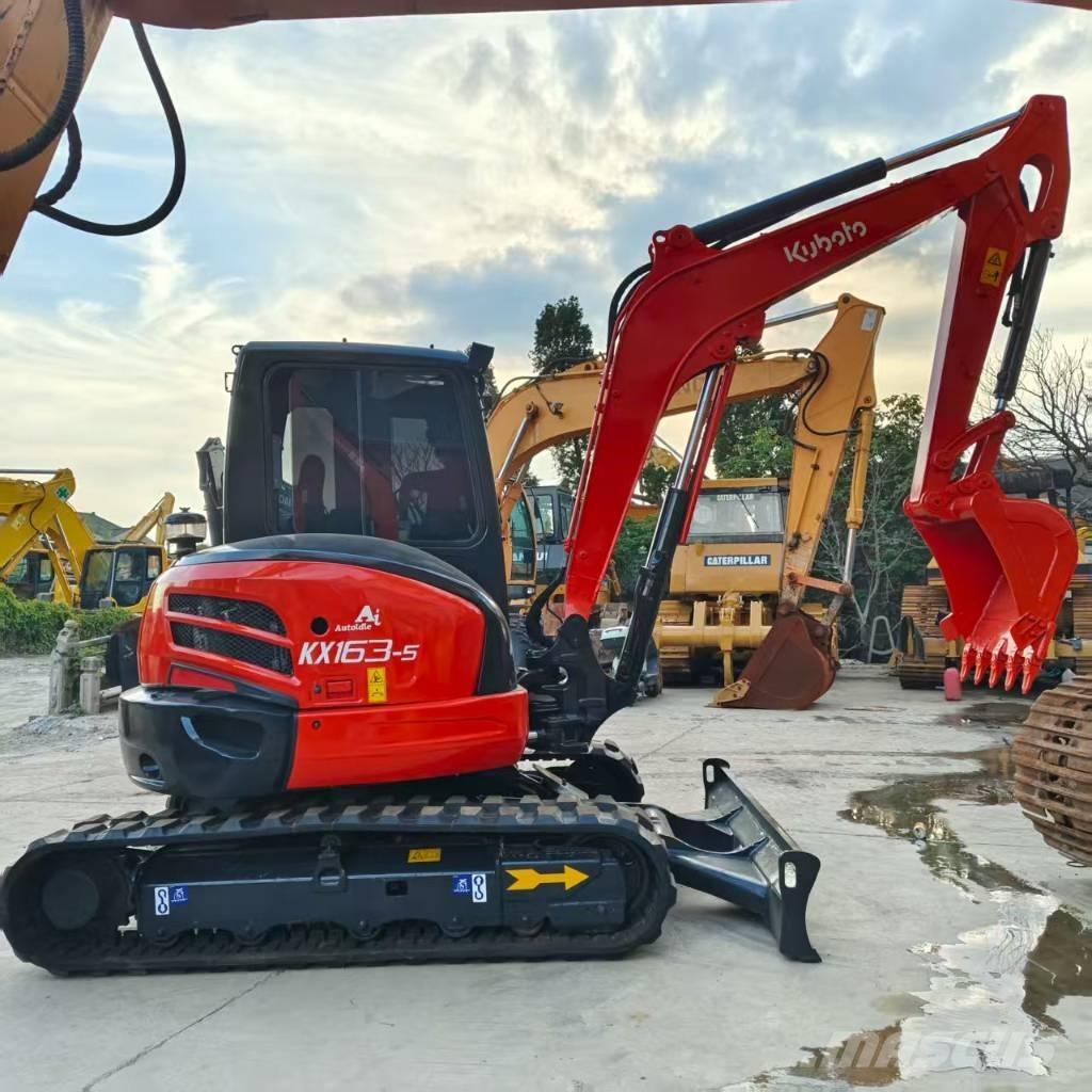 Kubota KX 163-5 소형 굴삭기 7톤 미만