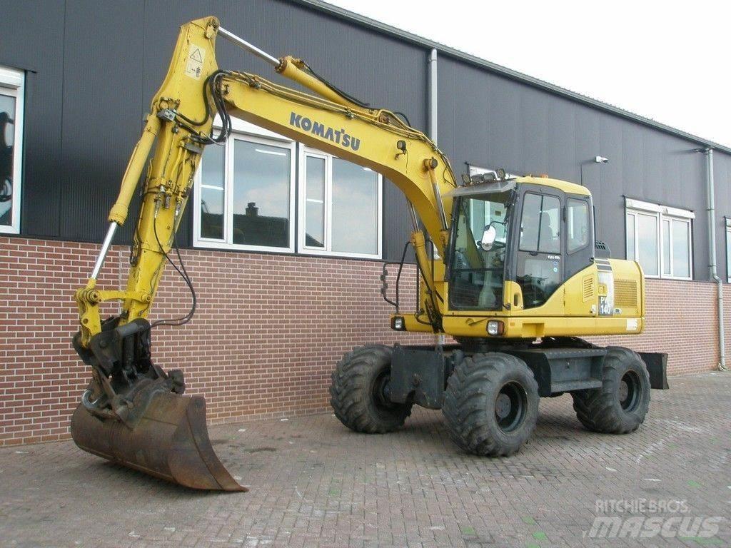 Komatsu PW140-7  휠 굴삭기