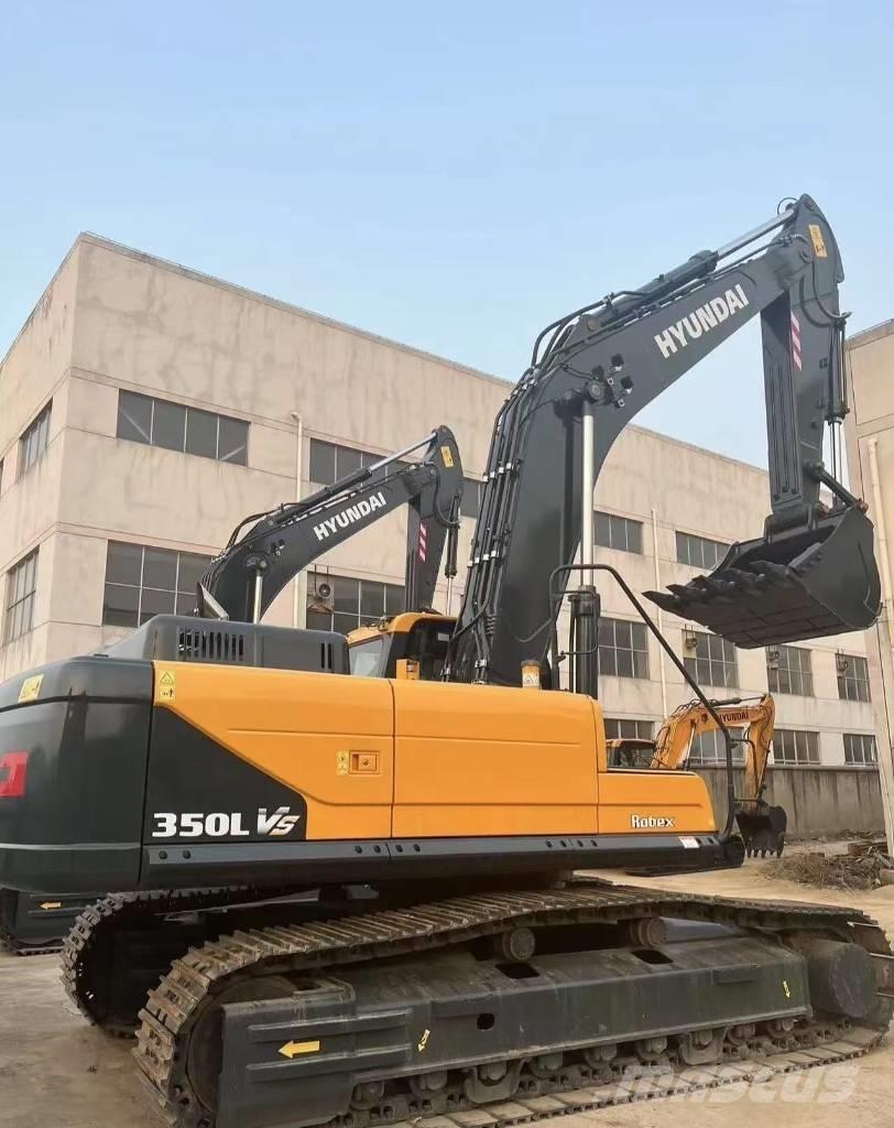 Hyundai 350 L VS 대형 굴삭기 29톤 이상