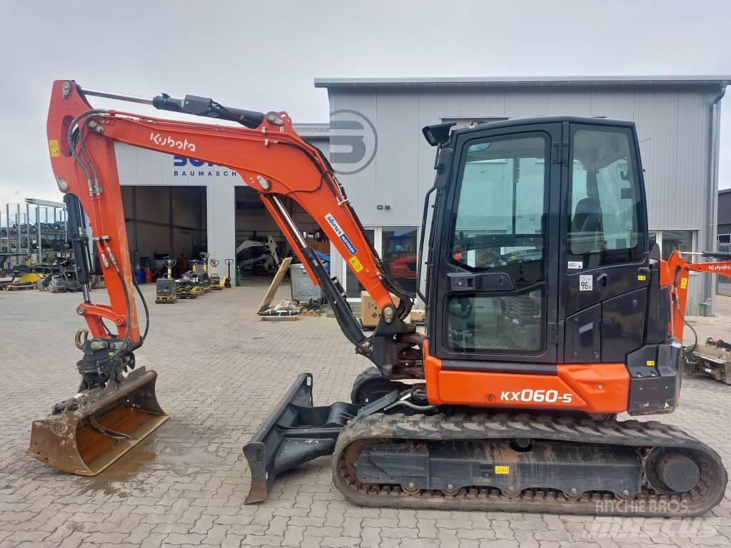 Kubota KX060 | HS03 소형 굴삭기 7톤 미만