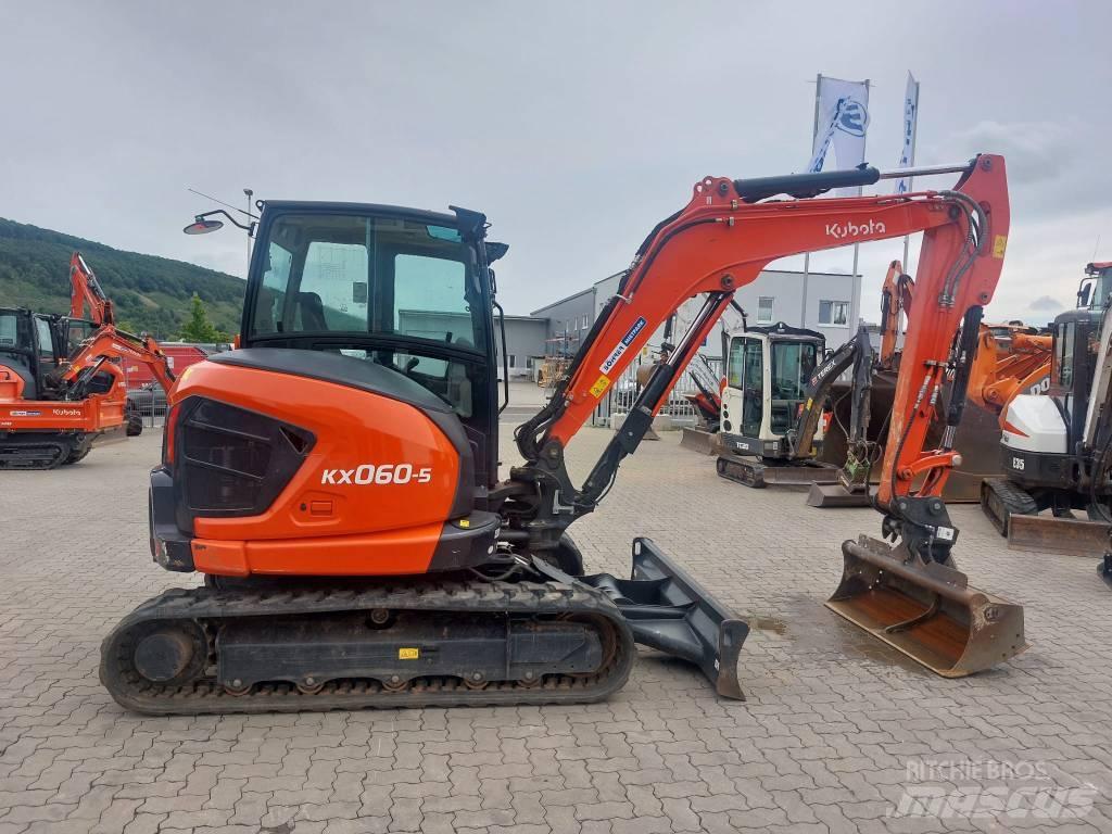 Kubota KX060 | HS03 소형 굴삭기 7톤 미만