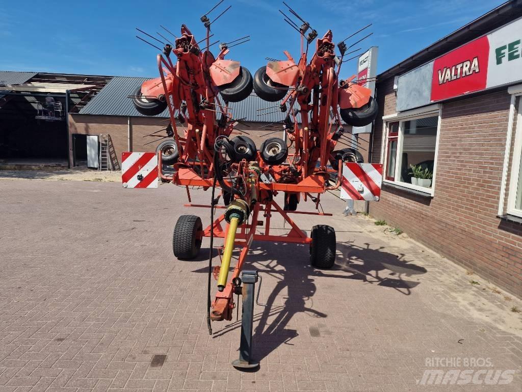 Kuhn GF 10802 T 갈퀴 및 테더