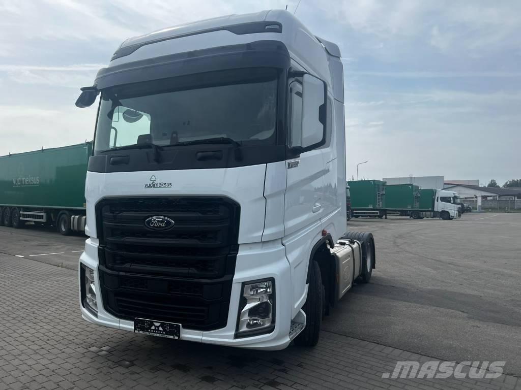 Ford F-Max 트랙터 유닛